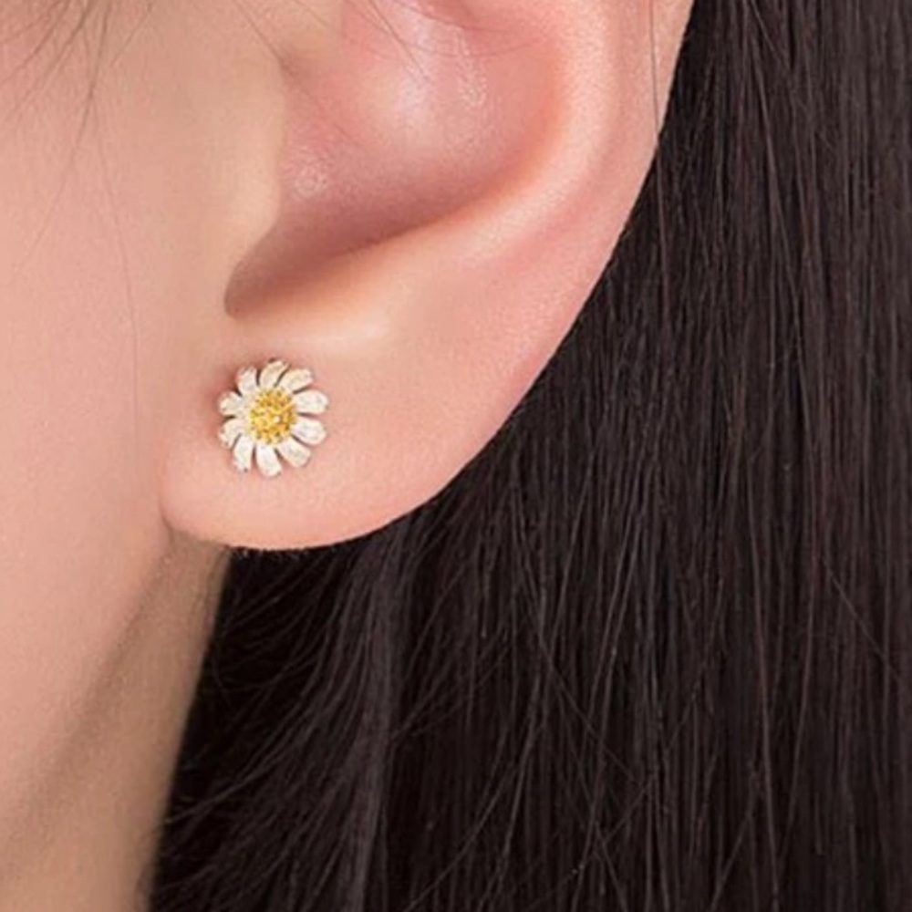 Sterling Silver Flowers Earrings - Picture 2 of 3